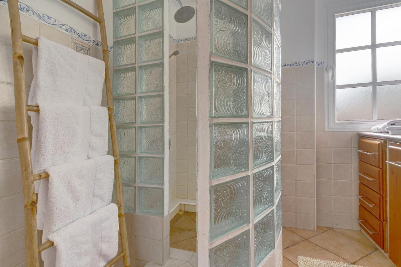 Villa Christisay サロブレ エクステリア 写真